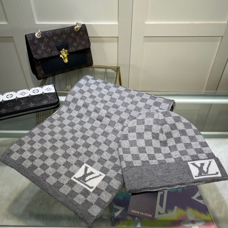 Louis Vuitton Caps Scarfs